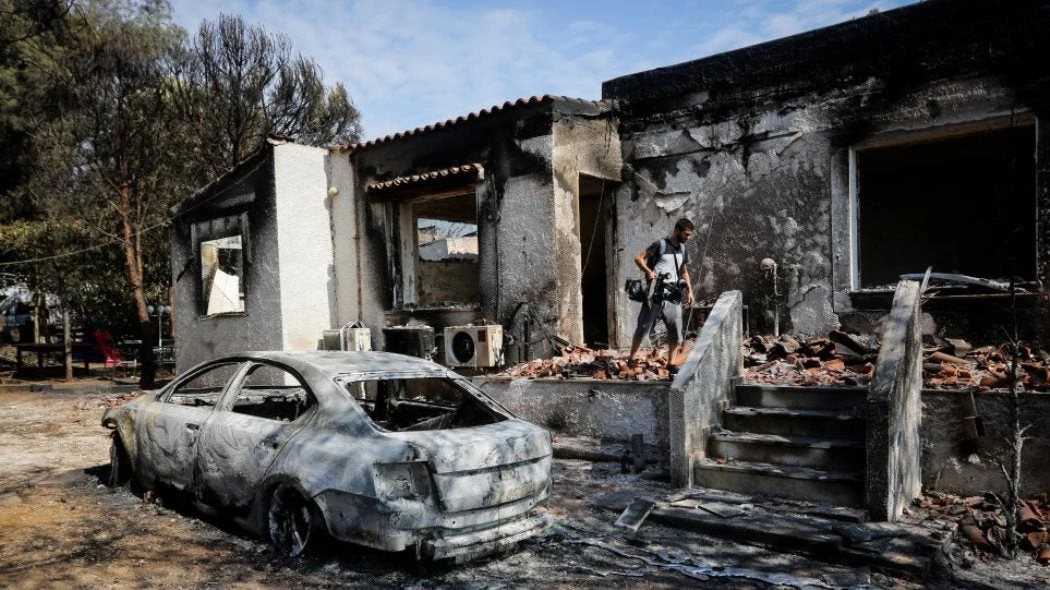 «Ξέχασαν» για 8 λεπτά την ειδοποίηση αναγγελίας της φωτιάς- Παραποίηση γεγονότων και ανακρίβειες στο πόρισμα του εμπειρογνώμονα!